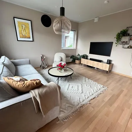 Moderne, Barnevennlig, Landlig Lejlighed *